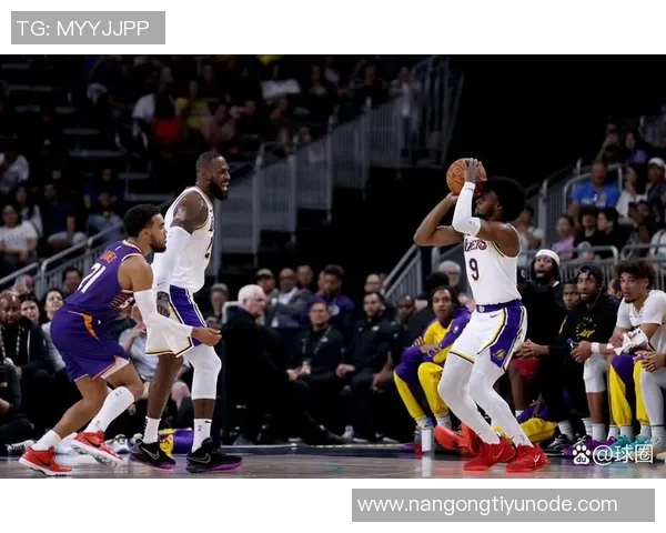 媒体人分析NBA人情世故布朗尼加盟湖人教练如何解读球员心声