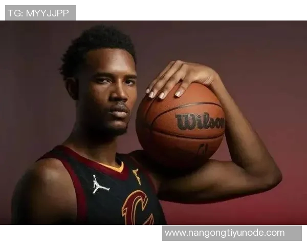 骑士官方宣布小莫布里左小腿一级拉伤预计缺席两到四周